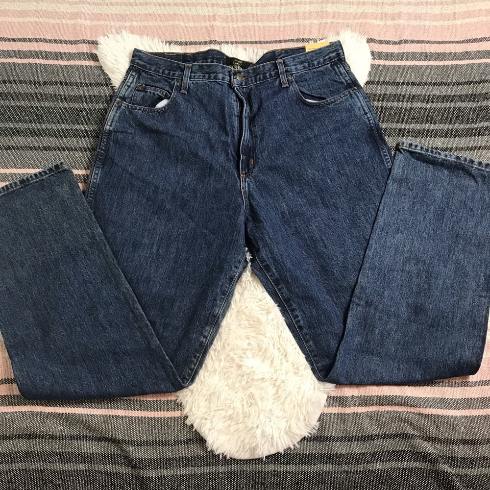 NEW w/o tags- RedHead Relaxed Denim Jeans 38 x 34